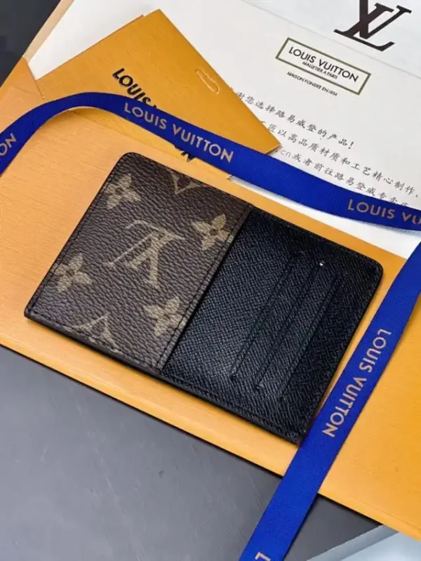 Louis Vuitton Card Holder Brown - Image 3