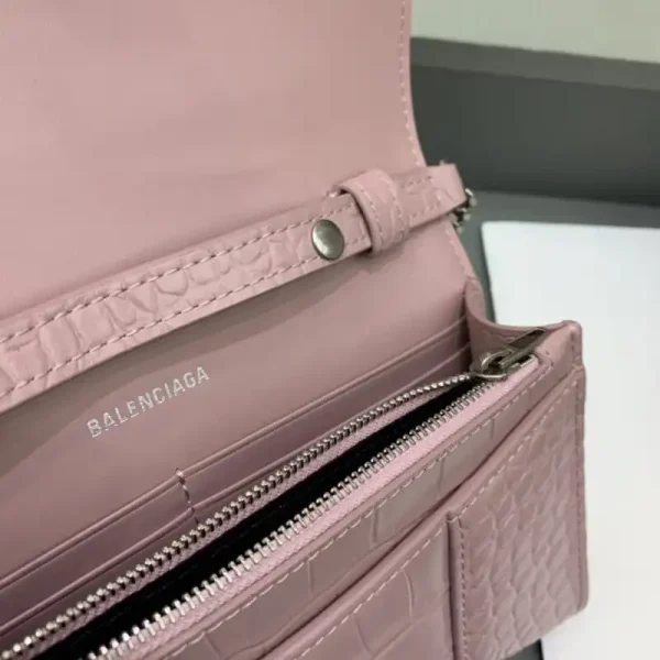 Balenciaga Hourglass On Chain Pink - Image 2