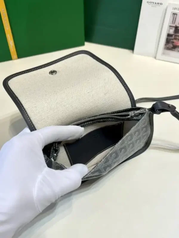 Goyard Plumet Pocket Wallet Grey - Image 3