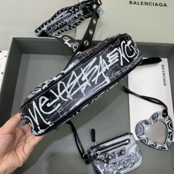 Balenciaga Le Cagole Graffiti Black - Image 2