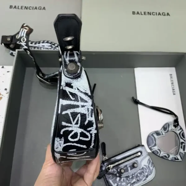 Balenciaga Le Cagole Graffiti Black - Image 7