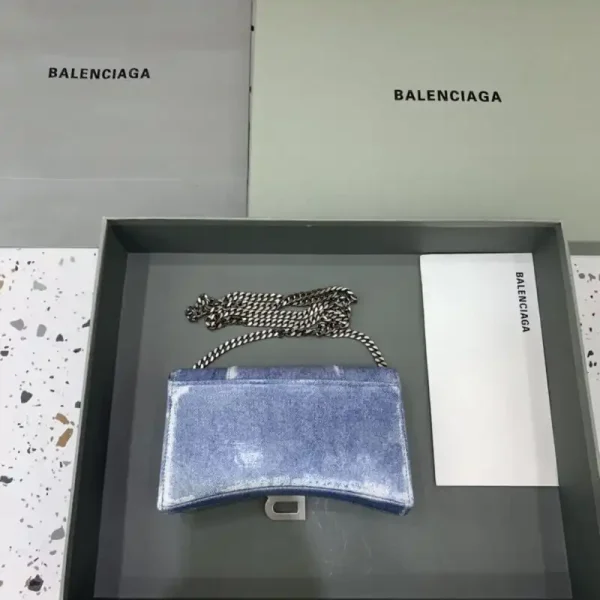 Balenciaga Hourglass On Chain Denim - Image 3