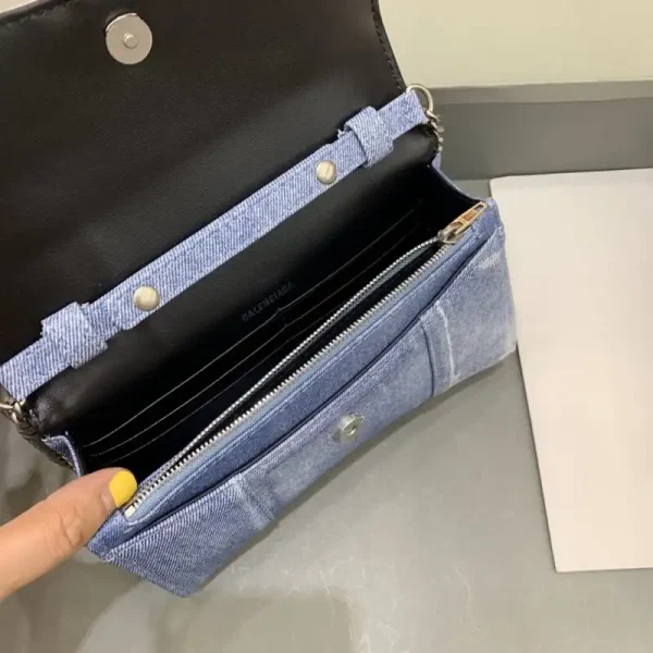 Balenciaga Hourglass On Chain Denim - Image 2