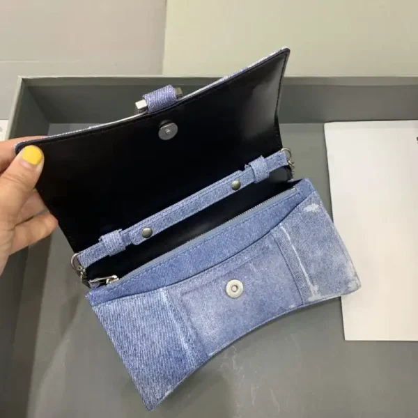 Balenciaga Hourglass On Chain Denim - Image 5