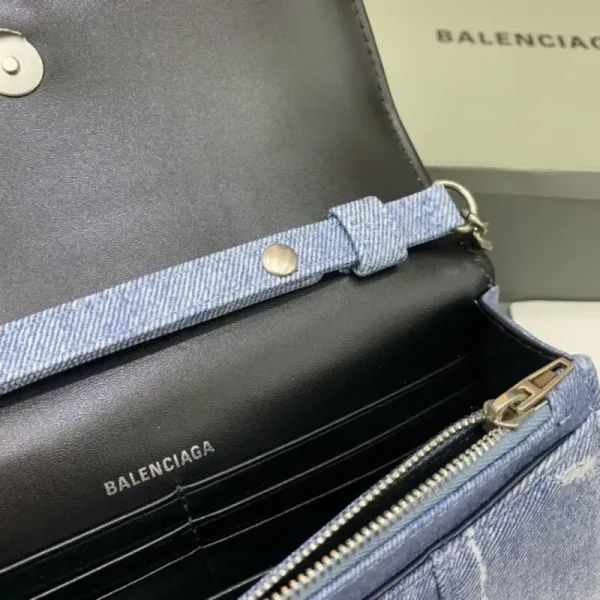 Balenciaga Hourglass On Chain Denim - Image 7