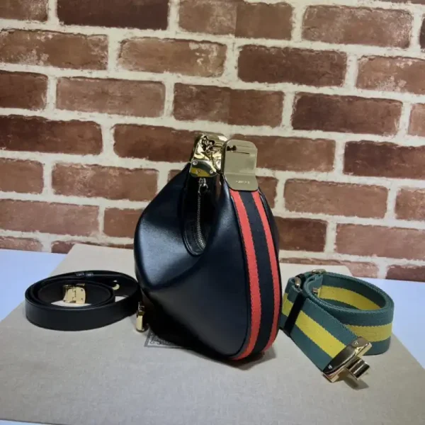 Gucci  Attache Canvas Black - Image 6