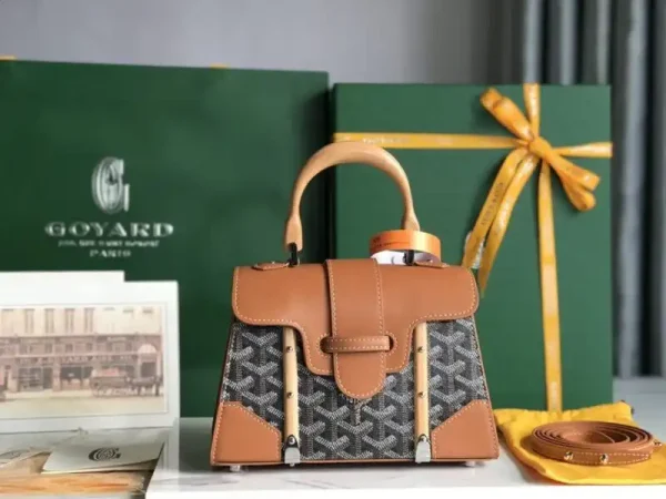 Goyard Sigon Pm Brown