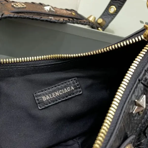 Balenciaga Le Cagole Black - Image 4