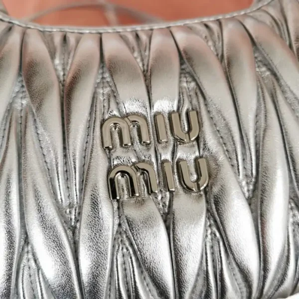 Miu Miu Wander Silver - Image 5