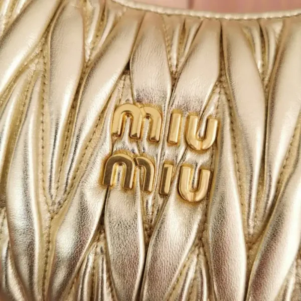 Miu Miu Wander Gold - Image 5