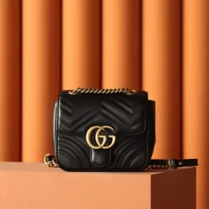 Gucci  GG Marmont  Square Black