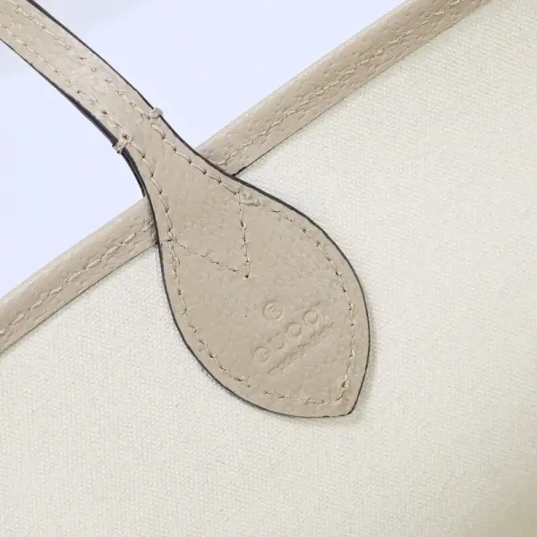 Gucci  GG Large Tote Bag Beige - Image 5