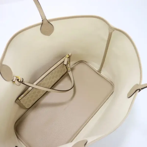 Gucci  GG Large Tote Bag Beige - Image 2