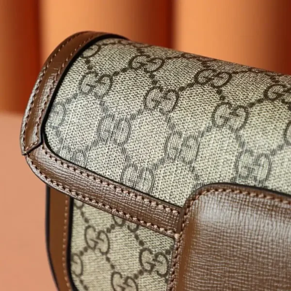 Gucci      Baguette Bag - Image 7