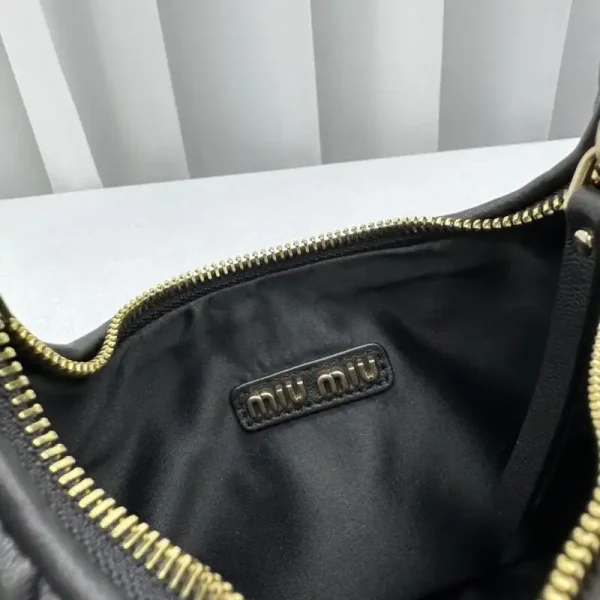 Miu Miu Wander Black - Image 4