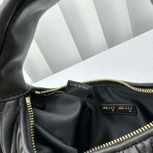 Miu Miu Wander Black - Image 5
