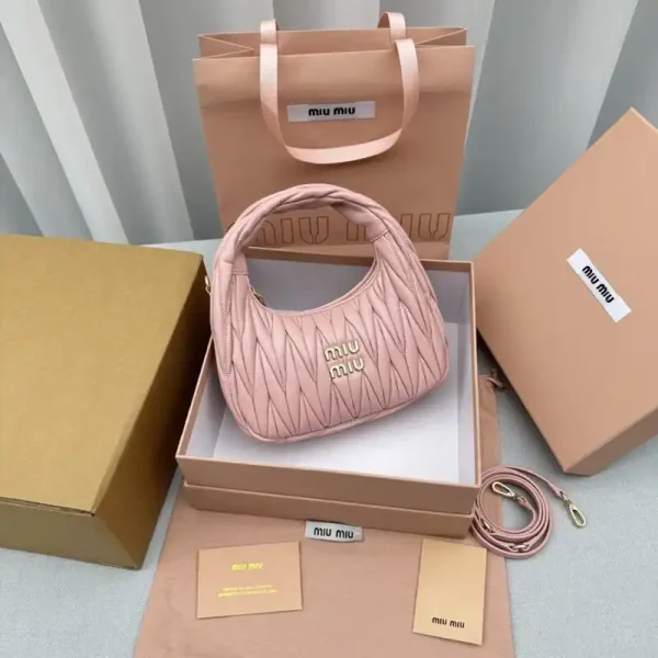 Miu Miu Wander Pink - Image 4