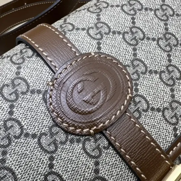 Gucci  GG messenger  Beige Canvas - Image 6