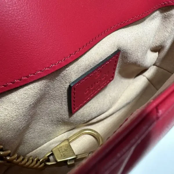 Gucci Matelassé  Mini Red - Image 3