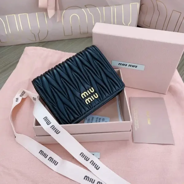 Miu Miu Pocket Wallet Black - Image 5