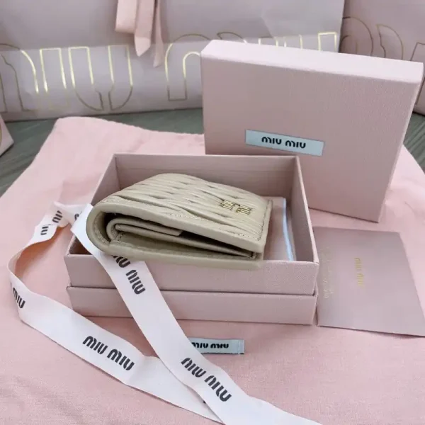 Miu Miu Pocket Wallet Beige - Image 7