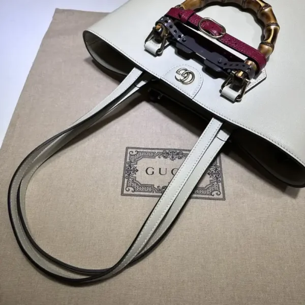 Gucci  Diana Medium Tote Bag White - Image 8