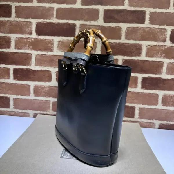 Gucci  Diana Medium Tote Bag Black - Image 7