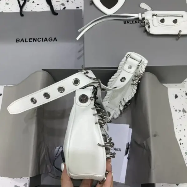 Balenciaga Le Cagole White - Image 3