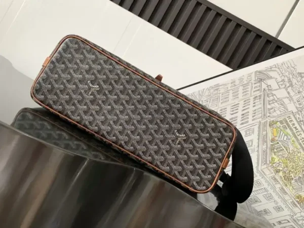 Goyard Capetien Bag Brown - Image 4