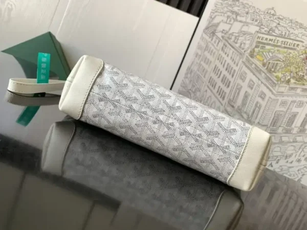 Goyard Conti Pouch White - Image 2