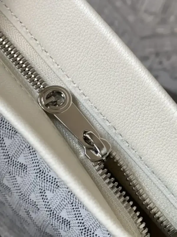 Goyard Conti Pouch White - Image 7