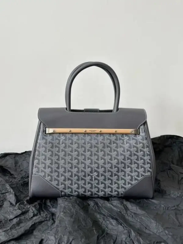 Goyard Saigon Tote Grey - Image 9