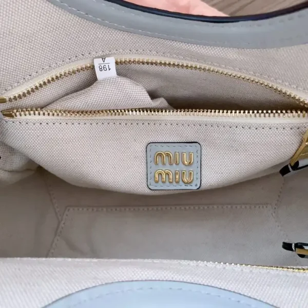 Miu Miu Ivy  Small Tote Grey - Image 2
