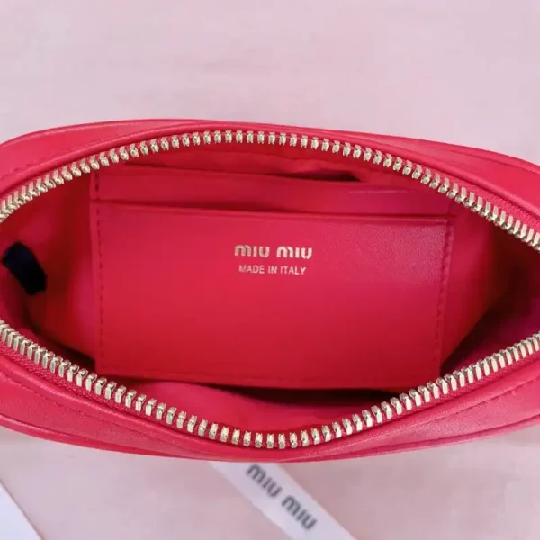 Miu Miu Clutch Red - Image 9