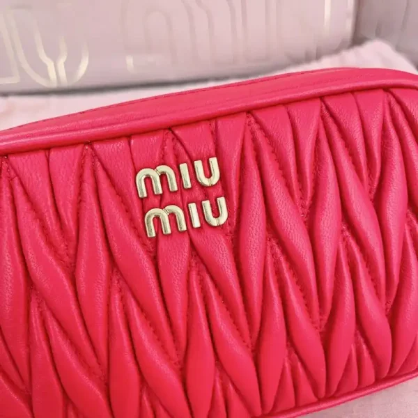 Miu Miu Clutch Red - Image 2