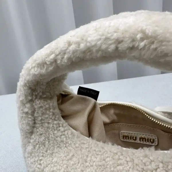 Miu Miu Wander White Wool - Image 7