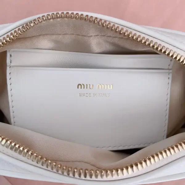 Miu Miu Clutch White - Image 7