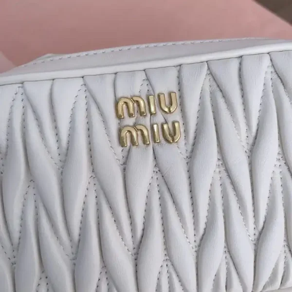 Miu Miu Clutch White - Image 8