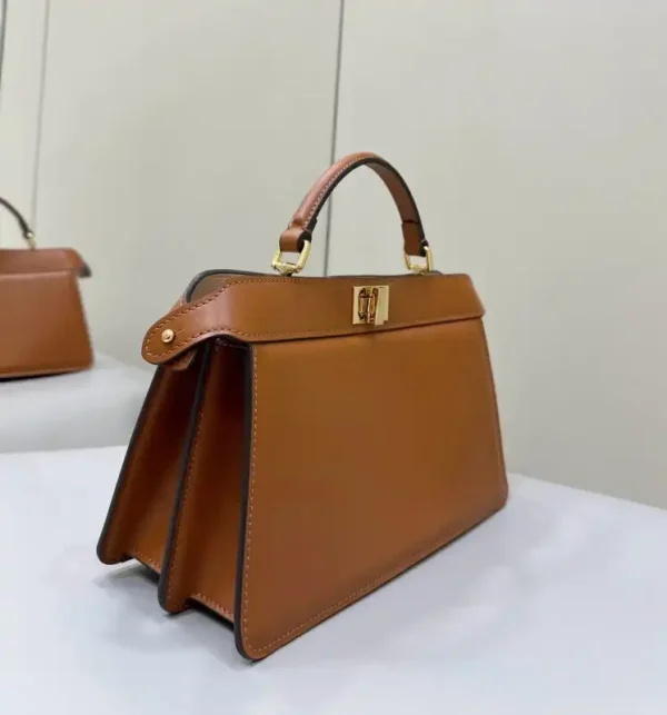 Fendi Peekaboo Large Brown - Image 2