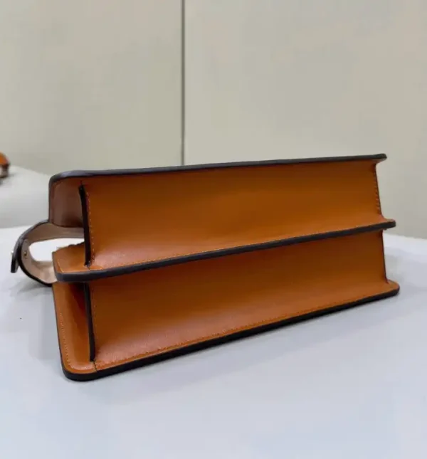 Fendi Peekaboo Large Brown - Image 3
