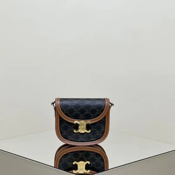 Celine Triomphe Bisaccia Mini