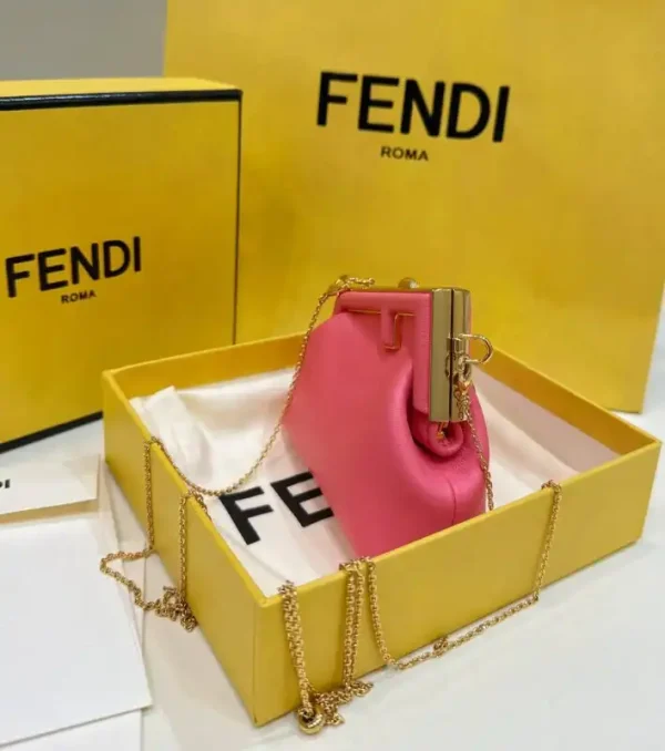Fendi  First Mini Pink - Image 3