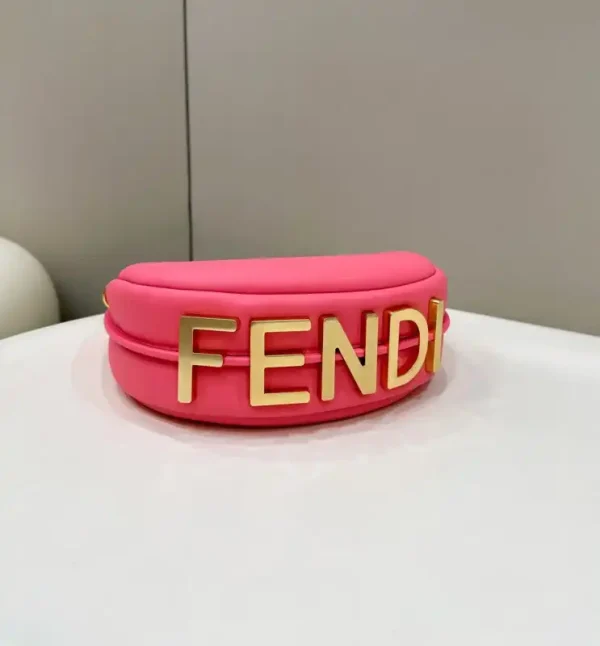 Fendi Fendigraphy Large Pink - Image 3