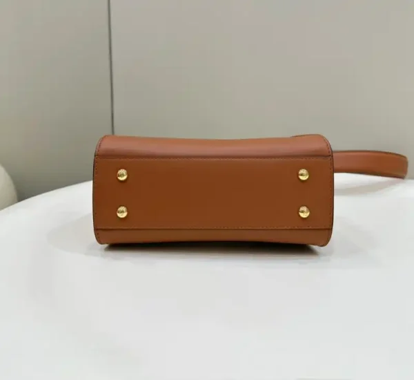 Fendi Peekaboo Medium  Brown - Image 3