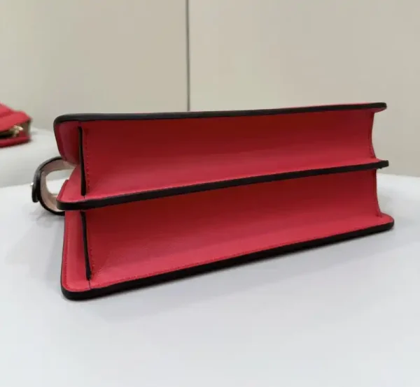 Fendi Peekaboo Large Red - Image 3
