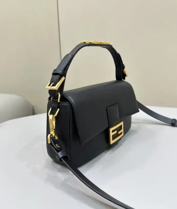 Fendi Baguette Full Leather Black - Image 3