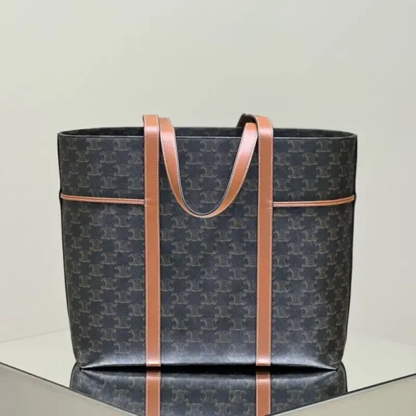 Celine Triomphe Horizontal Cabas - Image 3