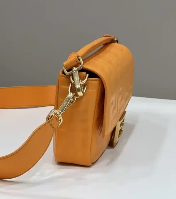 Fendi Baguette Orange - Image 4