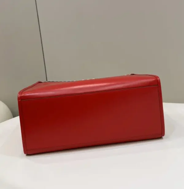 Fendi Peekaboo Tote Red - Image 4