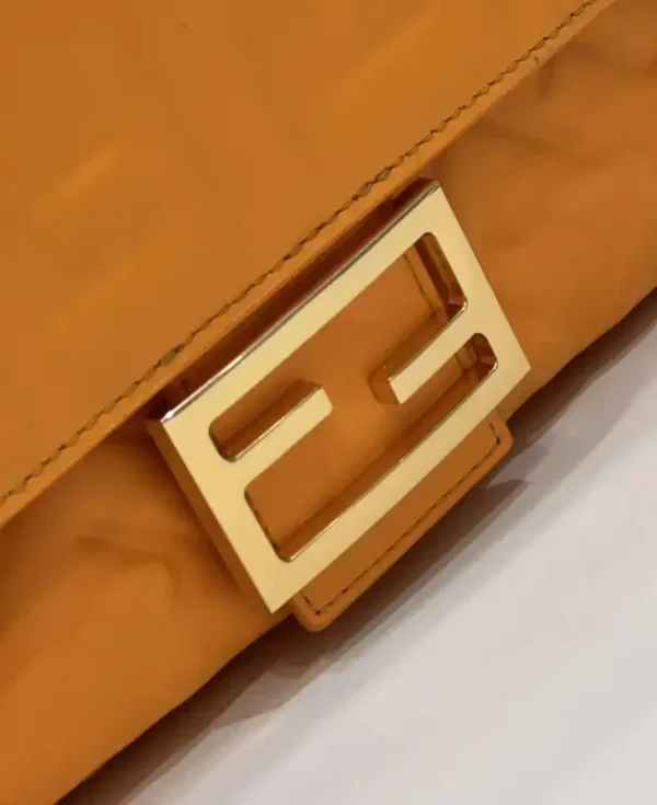 Fendi Baguette Orange - Image 5